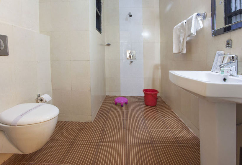 Hotel Oyo Rooms Opp Global Foyer 11