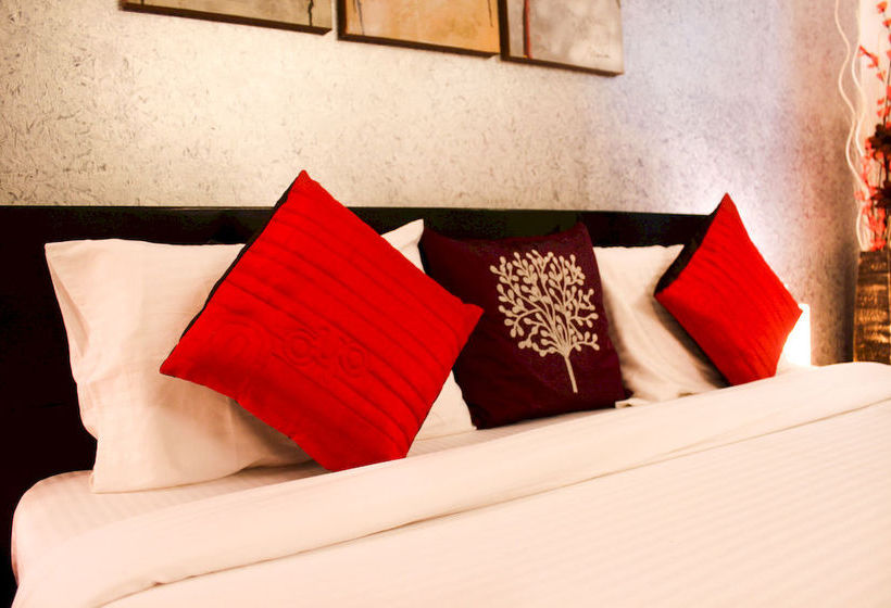 Hotel Oyo Rooms Opp Global Foyer 17