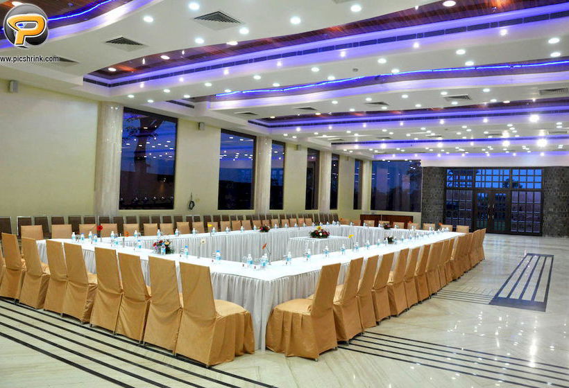 Hotel The Solitaire 1