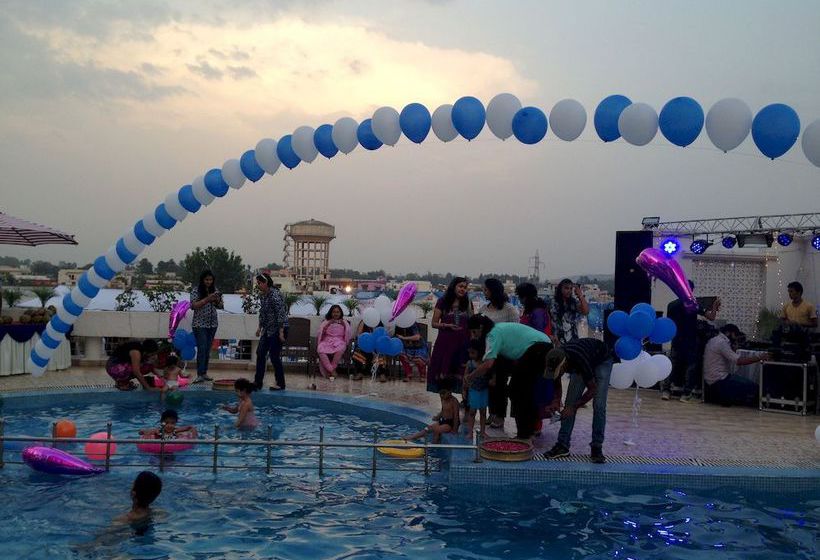 Hotel The Solitaire 11