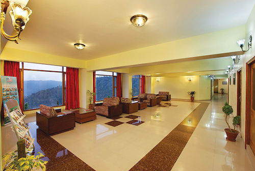 Hotel United 21 Resort Chail 10