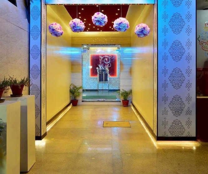 Hotel At Residency 15