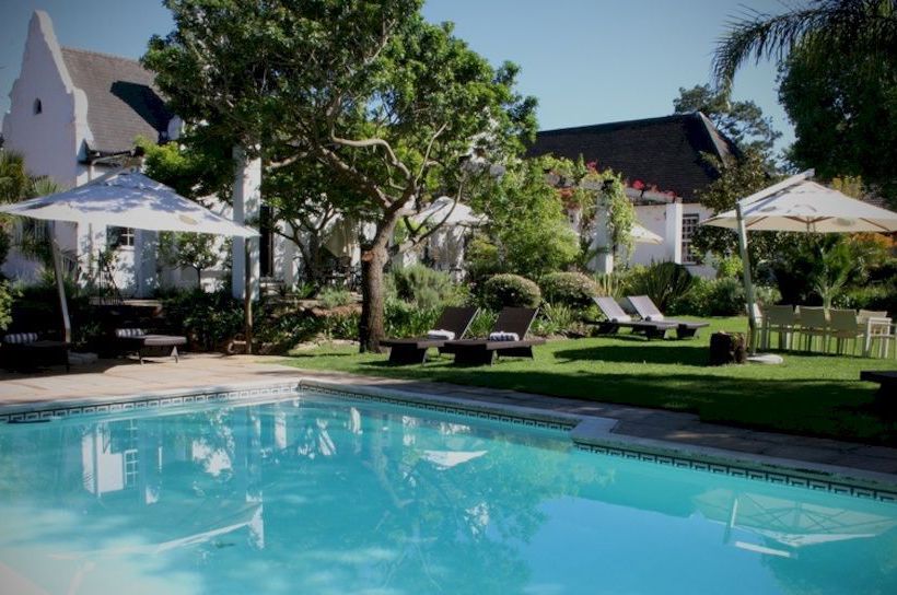 Pensión Albourne Guest House 2