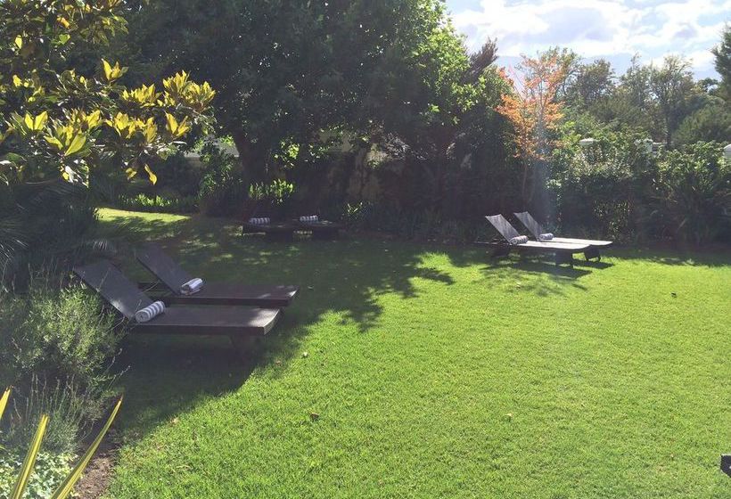 Pensión Albourne Guest House 5