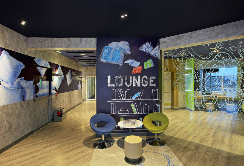 Hotel Holiday Inn Express Pune Pimpri 15