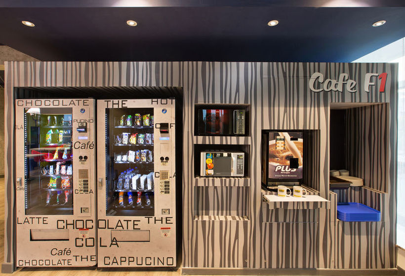 Hotel Holiday Inn Express Pune Pimpri 17