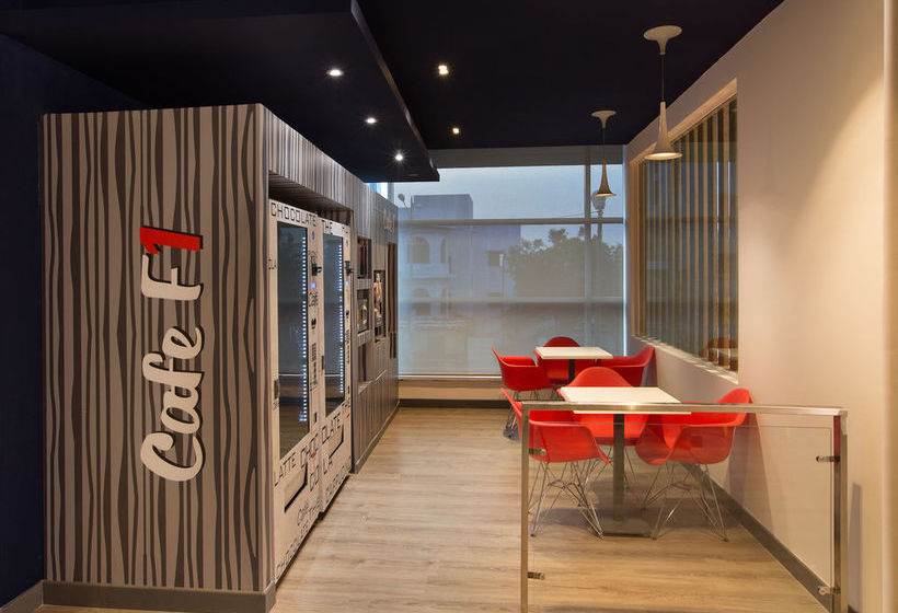 Hotel Holiday Inn Express Pune Pimpri 18