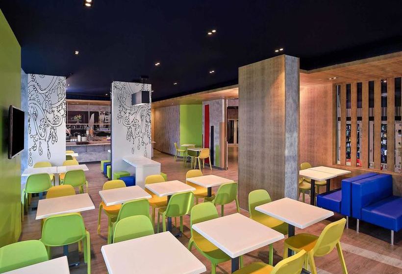 Hotel Holiday Inn Express Pune Pimpri 20