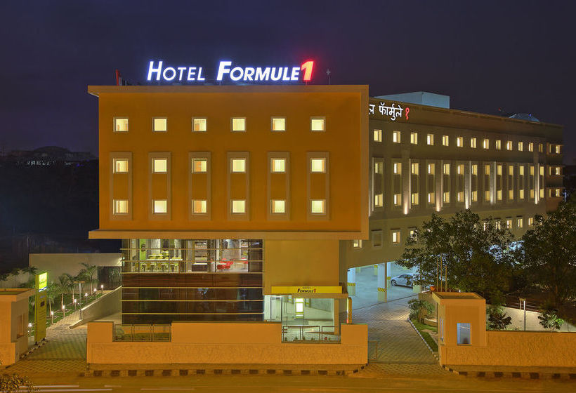 Hotel Holiday Inn Express Pune Pimpri 3