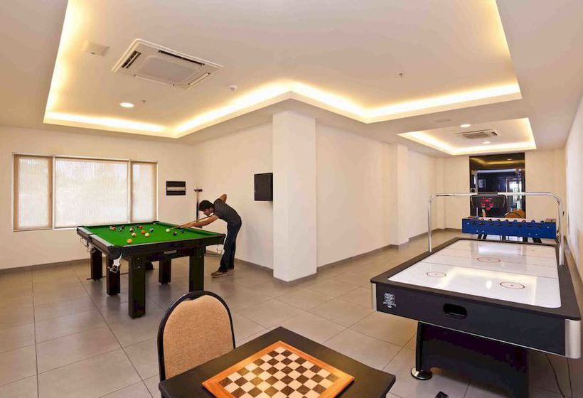 Hotel Wonder La Resort 6