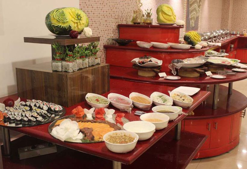 Hotel Xenious World Square 14