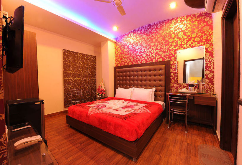 Hotel Pearl Inn & Suites 12