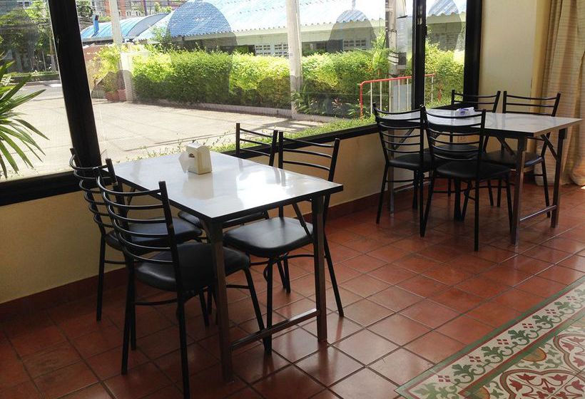 Hotel Yanadin Serviced Apartments 18