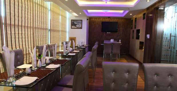 Hotel Tigers Roare 11