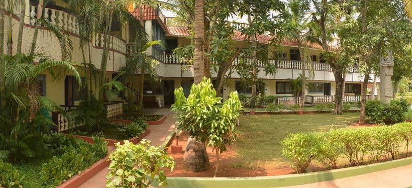 Hotel Sea Breeze Beach Resort
