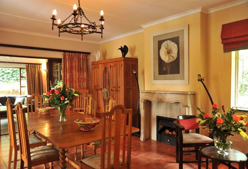 Pension Claires Of Sandton 1