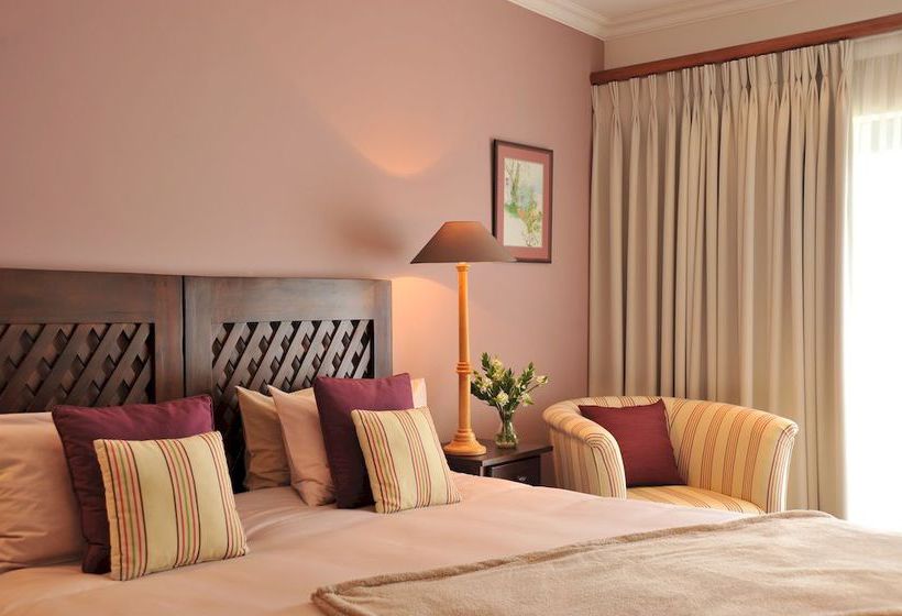 Pension Claires Of Sandton 10