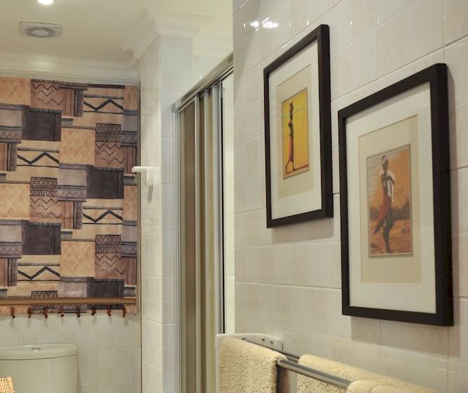 Pension Claires Of Sandton 14