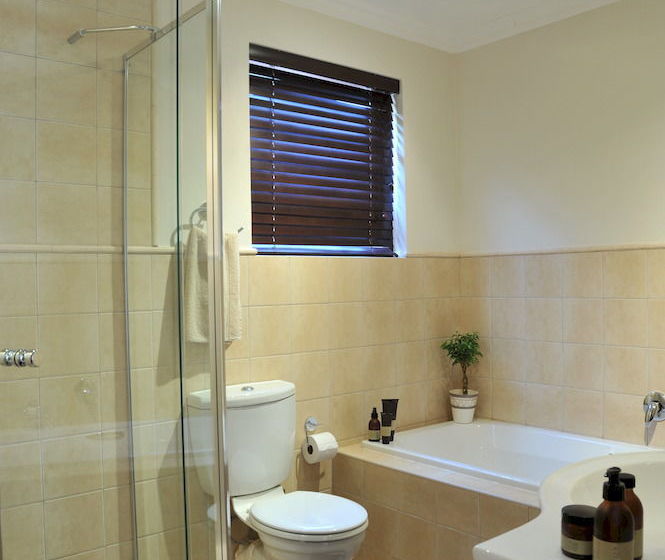 Pension Claires Of Sandton 16