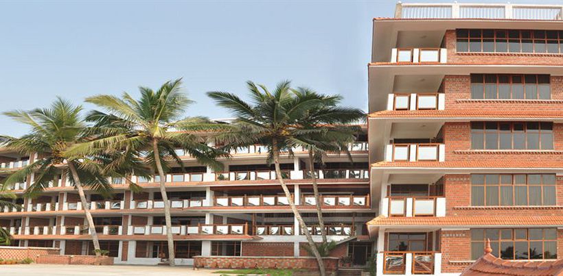 Hotel Sagara Beach Resort 8