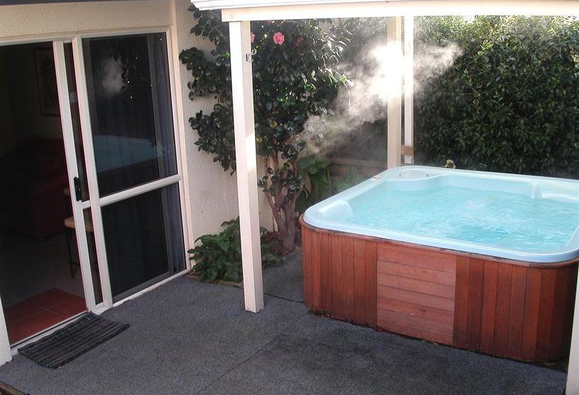 Motel Casino Court Motor Lodge 11