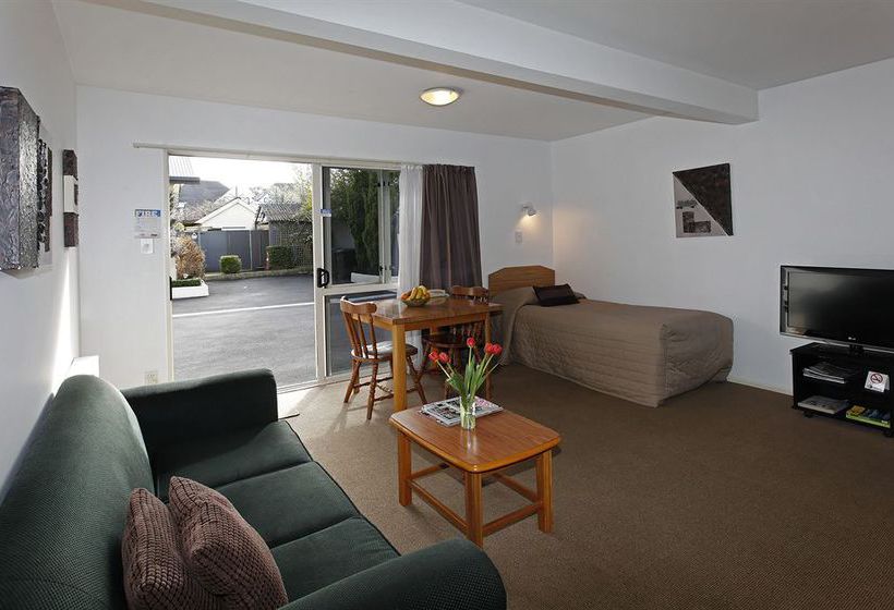 Motel Casino Court Motor Lodge 4