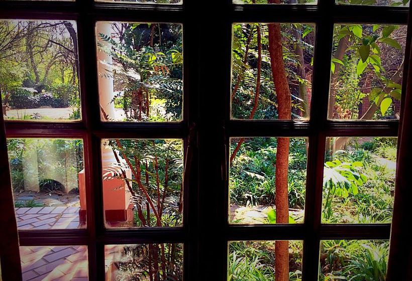 Pensione Foxwood House 14