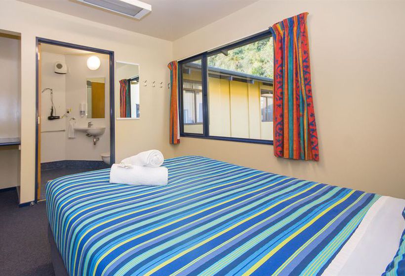 Hostel Yha Franz Josef Glacier - Backpacker 3