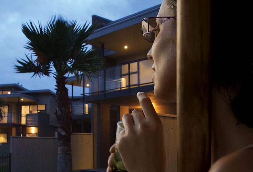 Sovereign Pier On The Waterways Whitianga Isla Norte