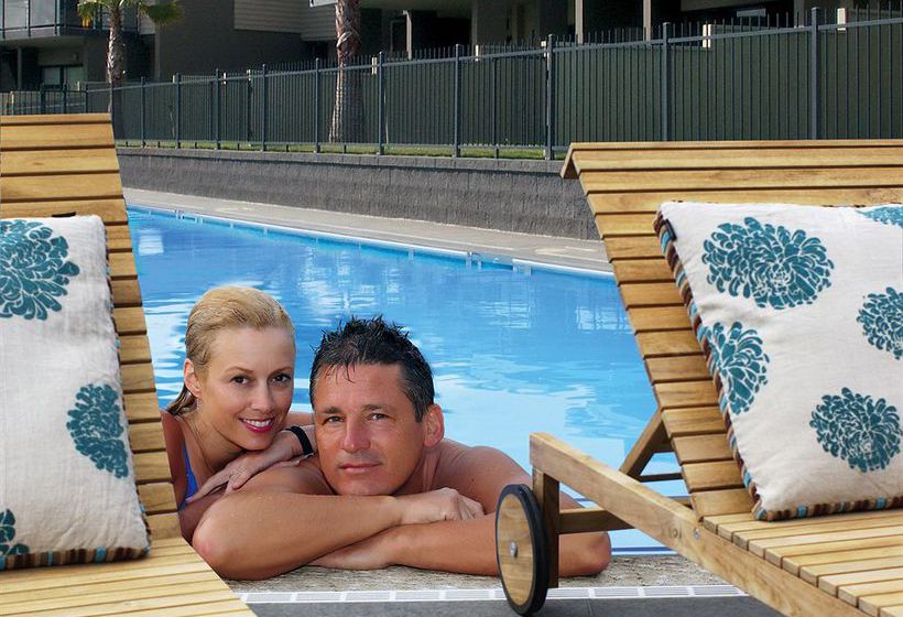 Sovereign Pier On The Waterways 13