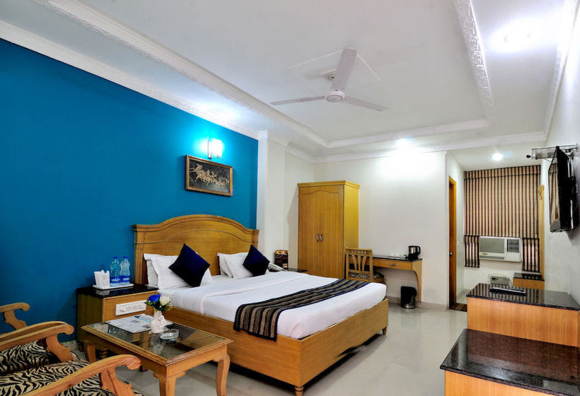 Hotel Maharaja Residency 3