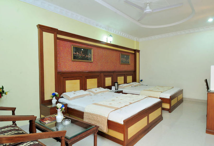 Hotel Maharaja Residency 9