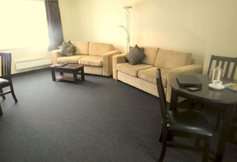 Homestead Villa Motel 13