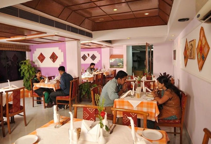 Hotel Swagath Holiday Resort 14