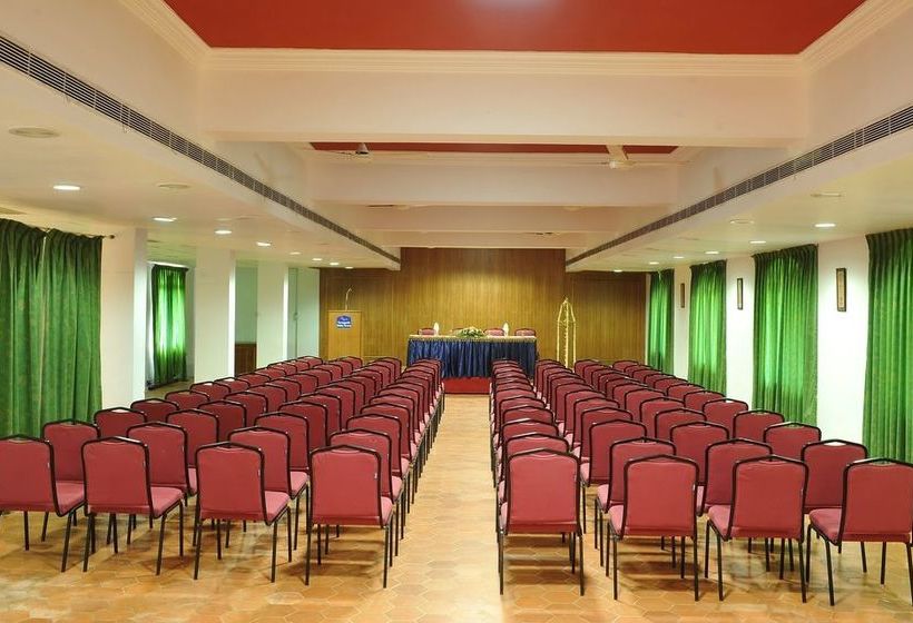 Hotel Swagath Holiday Resort 15