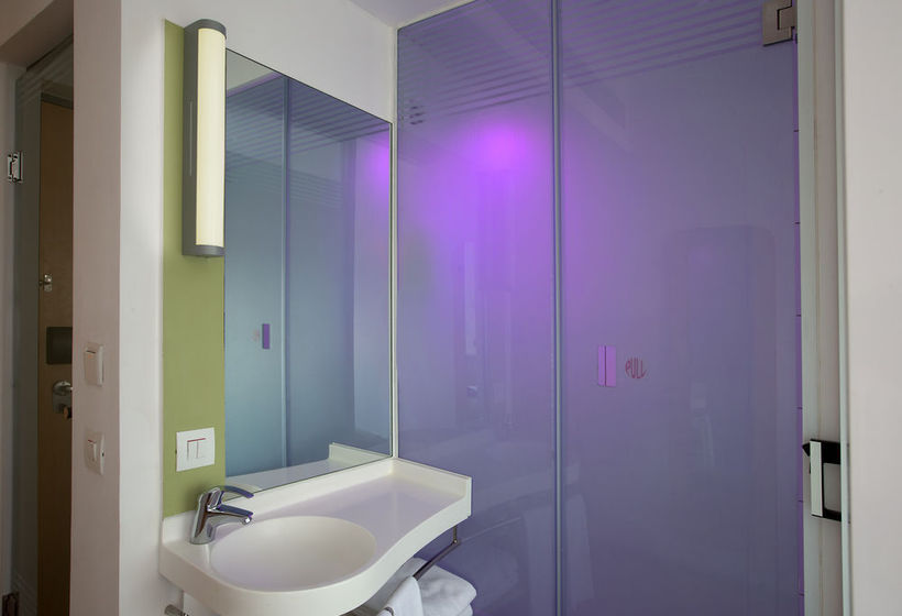 Hotel Holiday Inn Express Gurugram Sector 50 13