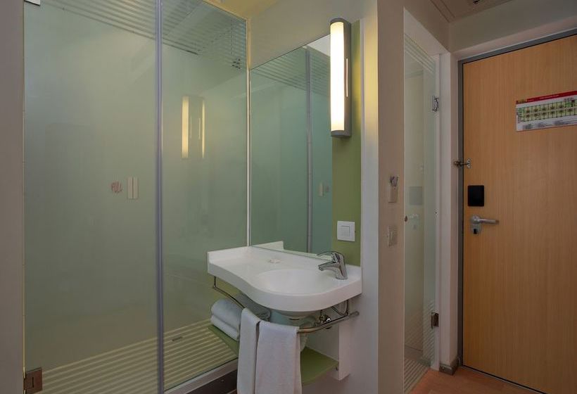 Hotel Holiday Inn Express Gurugram Sector 50 15