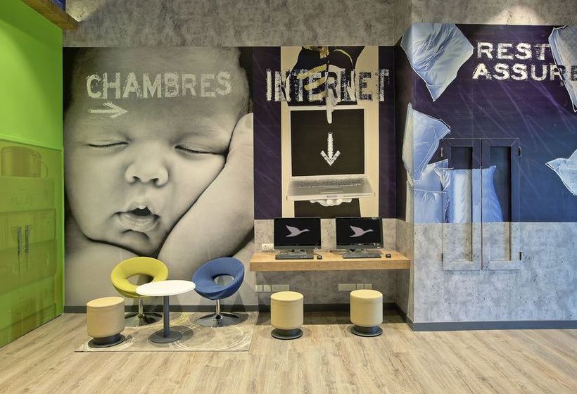 Hotel Holiday Inn Express Gurugram Sector 50 8