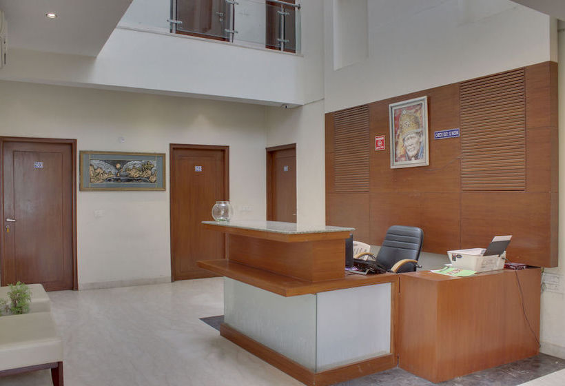 Hotel Oyo Rooms Sohna Road 13