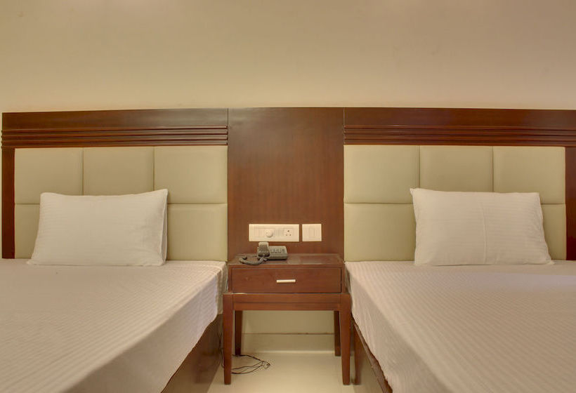 Hotel Oyo Rooms Sohna Road 7
