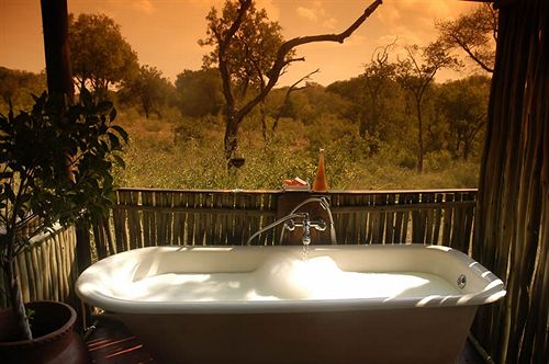 Hotel Chapungu Luxury Tented Camp 16