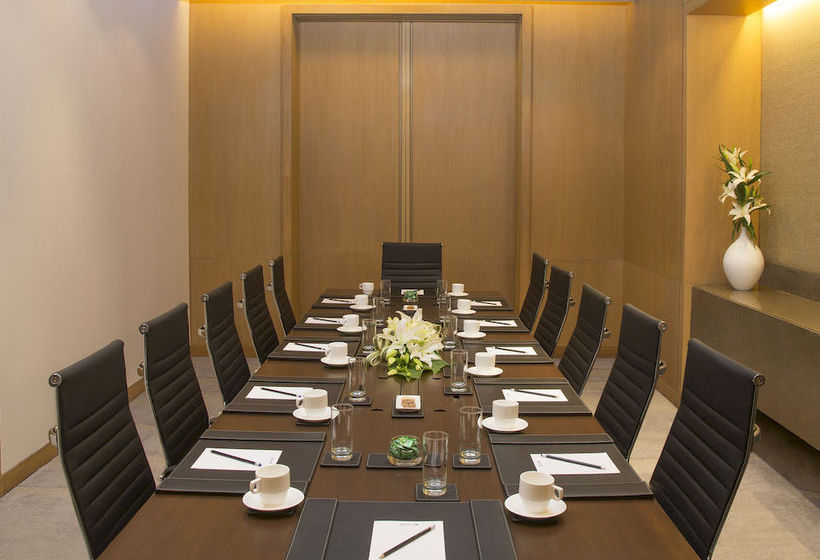 Radisson Blu Hotel Guwahati 13