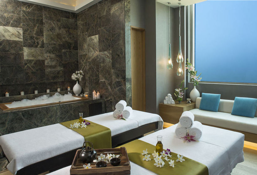 Radisson Blu Hotel Guwahati 19