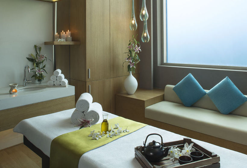 Radisson Blu Hotel Guwahati 20