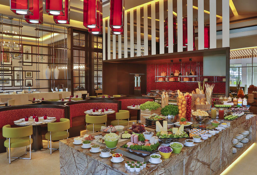 Radisson Blu Hotel Guwahati 6