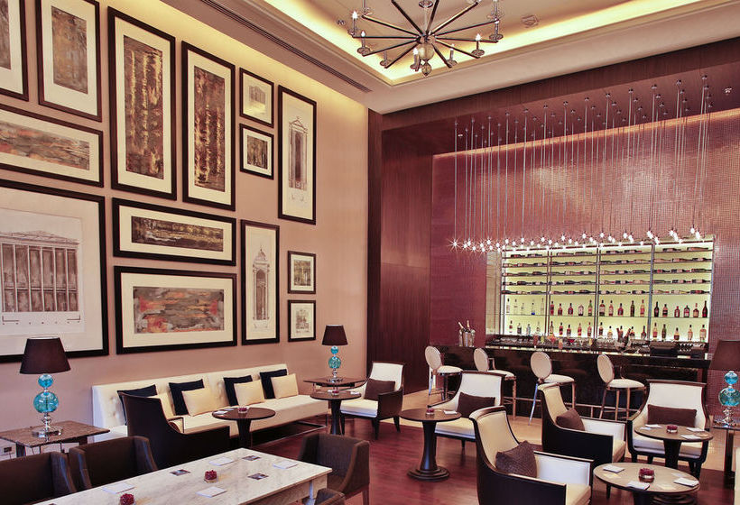 Radisson Blu Hotel Guwahati 7