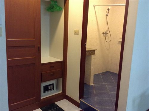 Hotel The Green Mansion 10