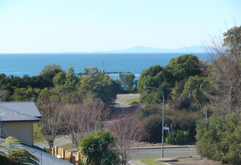 Torlesse Coastal Motel 13