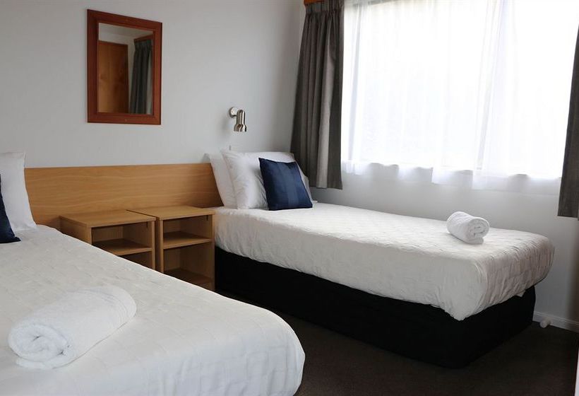 Torlesse Coastal Motel 5