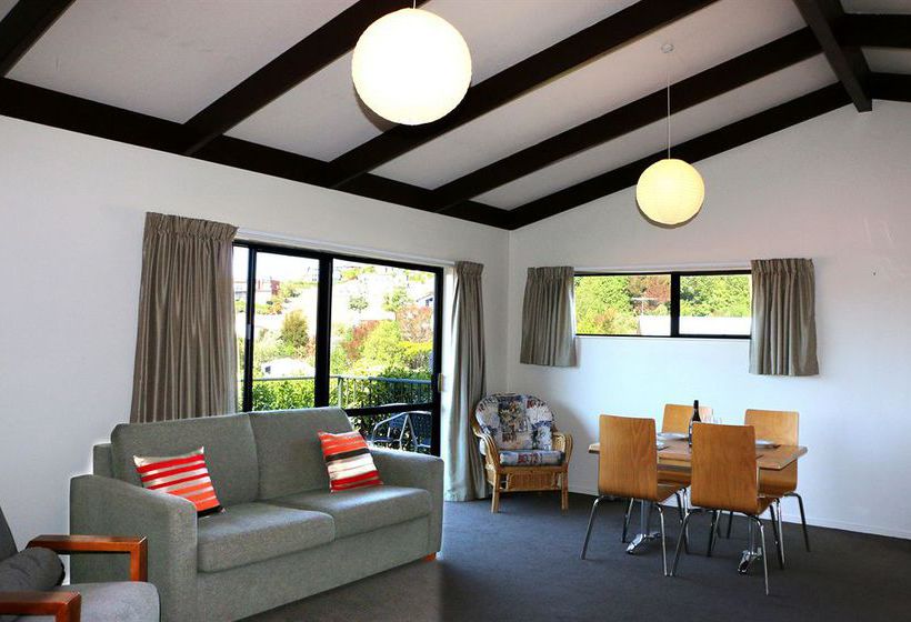 Torlesse Coastal Motel 6